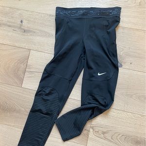 Nike pro black leggings
